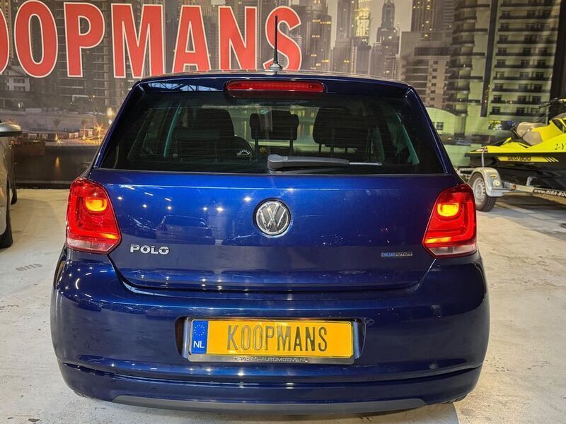 Gebraucht VW Polo 75 PS (55 kW) 2013 Blau Limousine