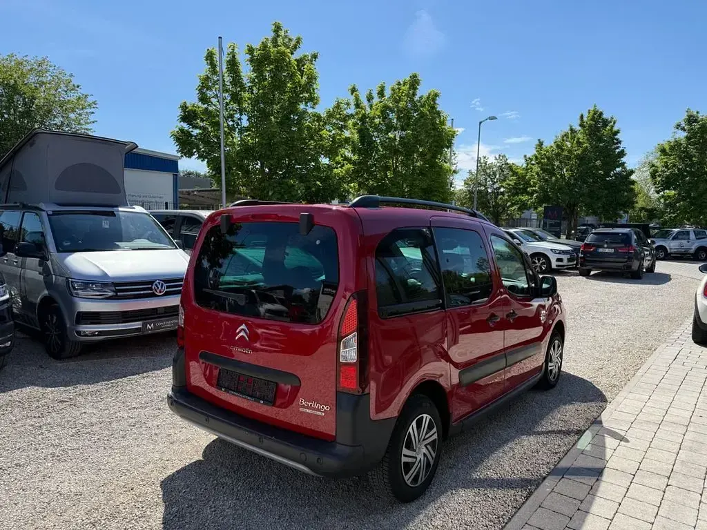 Gebraucht Citroën Berlingo XTR 120 PS (88 kW) 2018 Rot Van / Kleinbus