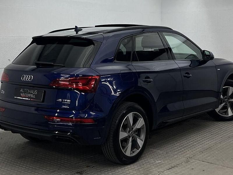 Gebraucht Audi Q5 S-Line 265 PS (194 kW) 2023 Navarrablau (metallic) SUV