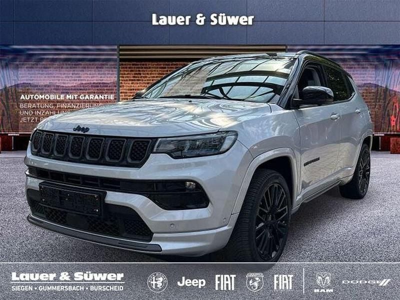 Silber Gebraucht 2022 Jeep Compass SUV | 26.900 € (Guter Preis) - Bild 1/4