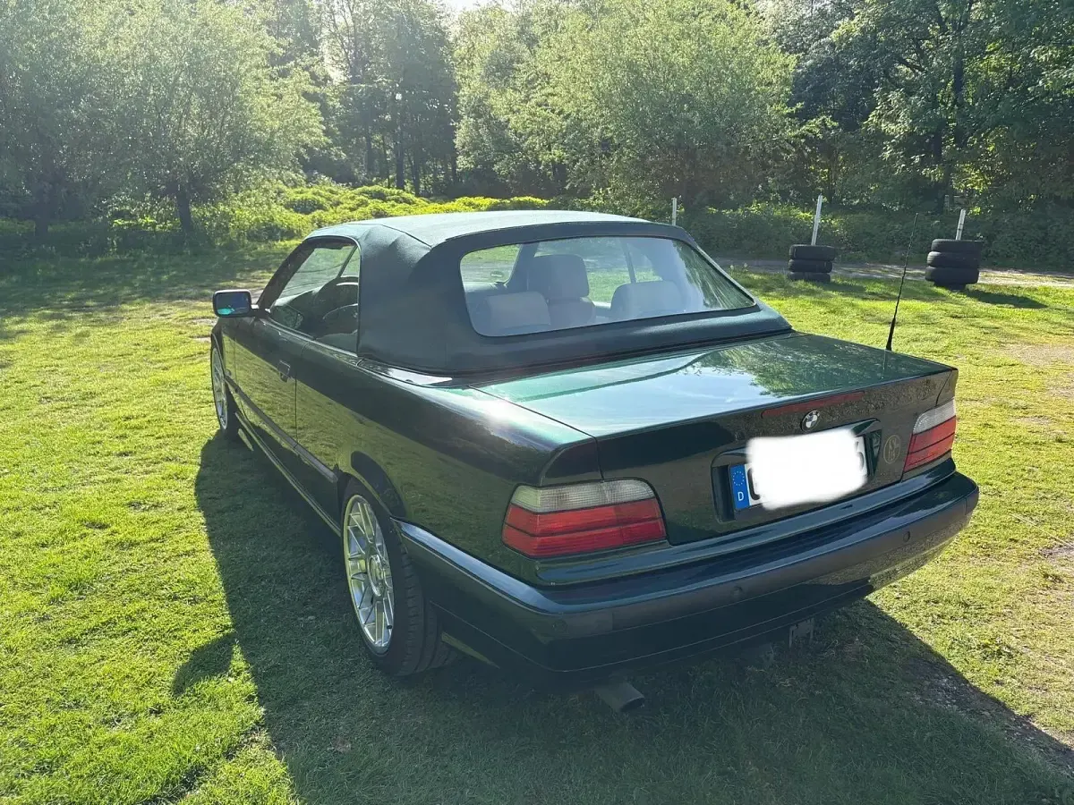 Gebraucht BMW 320 Cabriolet 150 PS (110 kW) 1999 Grün Cabrio