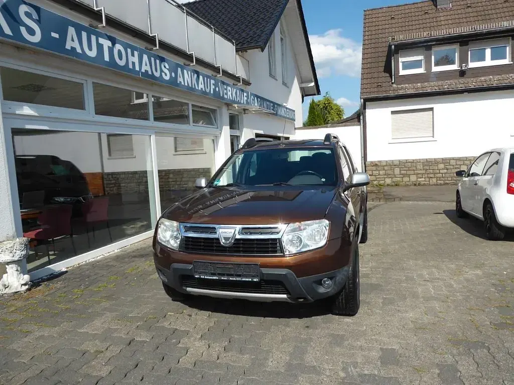 Occasion Dacia Duster Lauréate 105 ch (77 kW) 2010 Marron SUV
