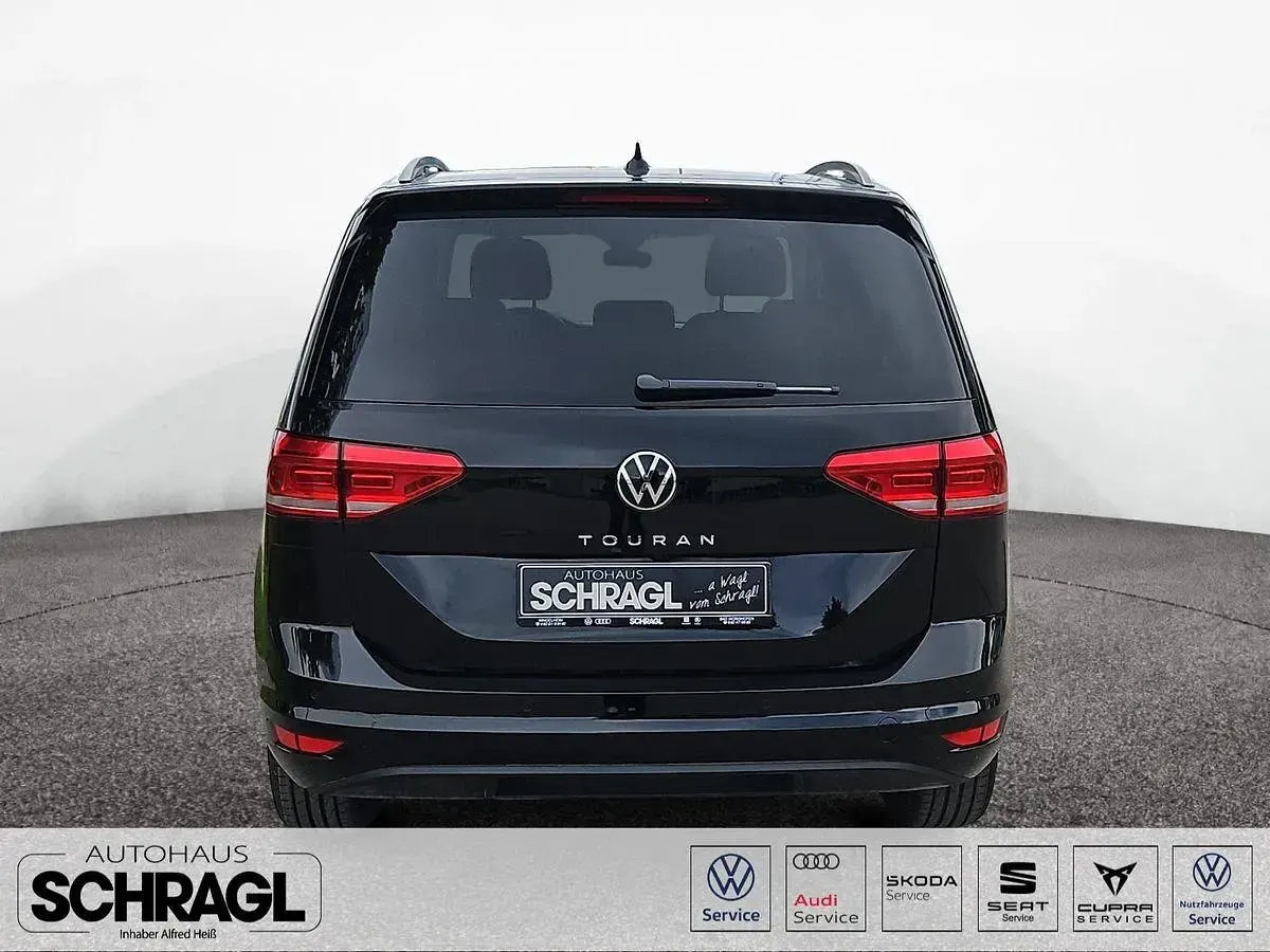 Neu VW Touran Comfortline 150 PS (110 kW) 2026 Delfingrau metallic Van / Kleinbus