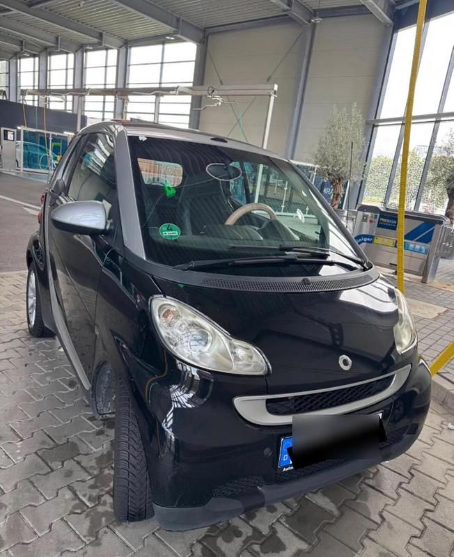 Grau Gebraucht 2009 Smart ForTwo Cabrio Cabrio | 3.300 € (Guter Preis) - Bild 1/4