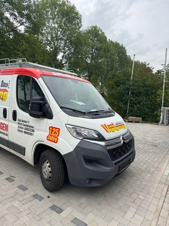 Weiß Gebraucht 2015 Citroën Jumper Van / Kleinbus | 15.000 € - Bild 1/4