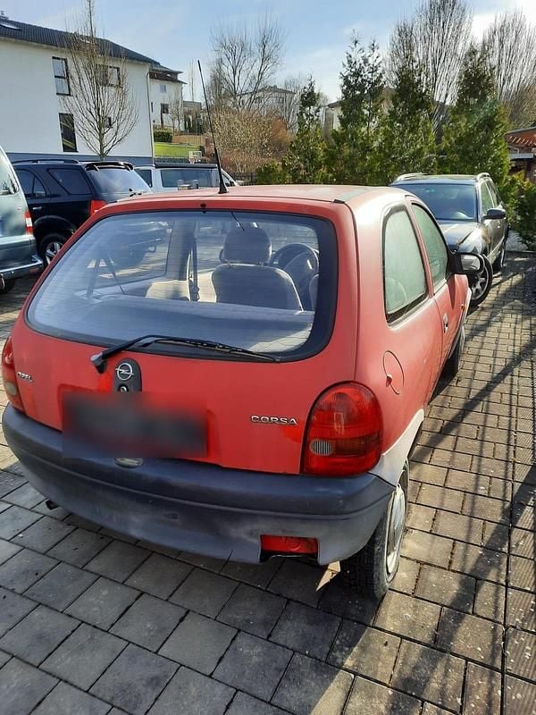 Gebraucht Opel Corsa 45 PS (33 kW) 1997 Rot Kleinwagen