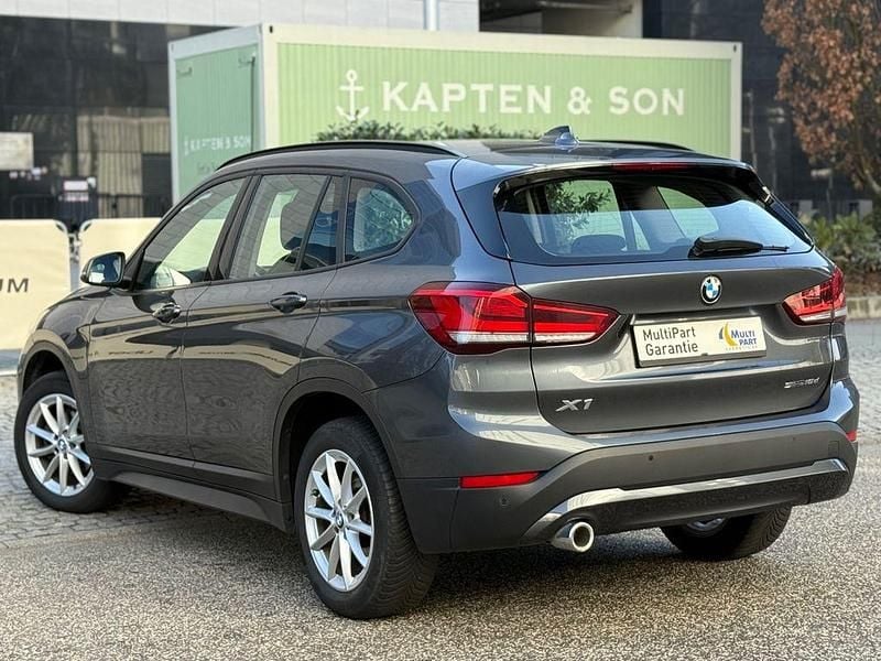 Gebraucht BMW X1 Advantage 116 PS (85 kW) 2021 Grau SUV
