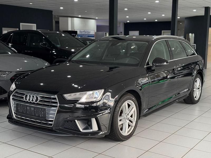 Schwarz Gebraucht 2019 Audi A4 S-Line Kombi | 22.990 € (Superpreis) - Bild 1/4