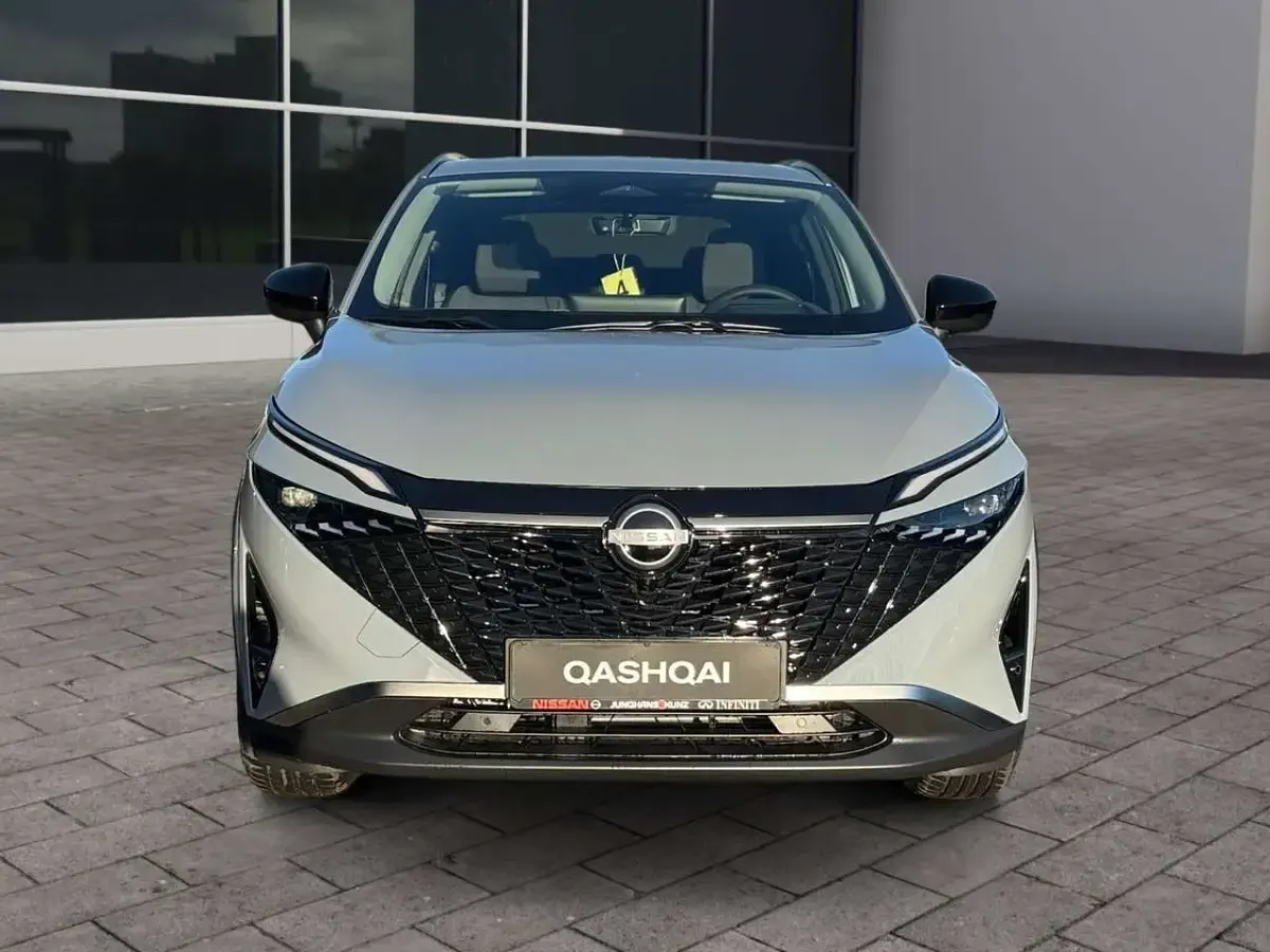 Neu Nissan Qashqai 158 PS (116 kW) 2026 Ceramic grey (kbyg) SUV
