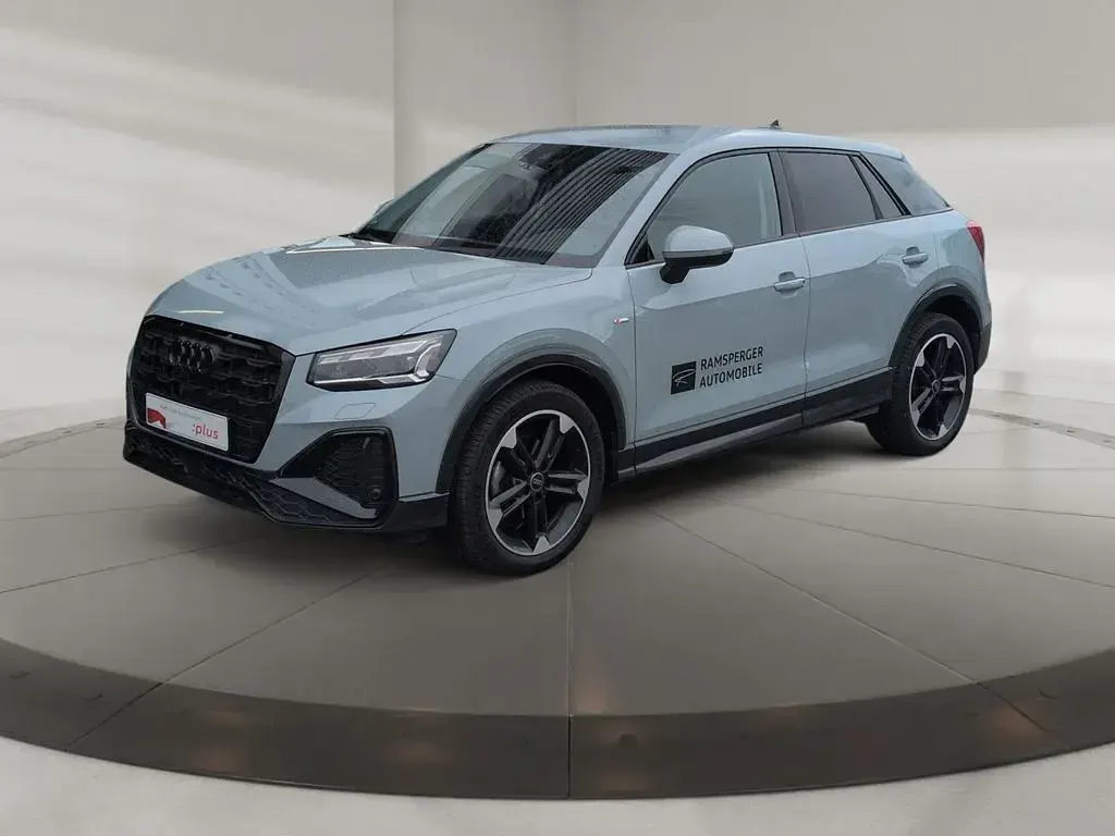 Usata Audi Q2 S-Line 150 CV (110 kW) 2025 Grigio SUV