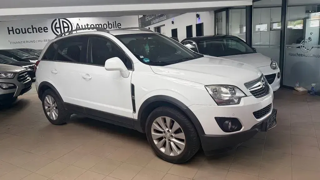 Gebraucht Opel Antara Design Edition 163 PS (119 kW) 2013 Weiß SUV