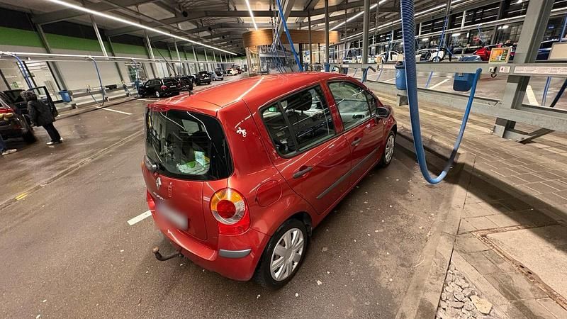 Second-hand Renault Modus 75 CP (55 kW) 2004 Roșu Monovolum