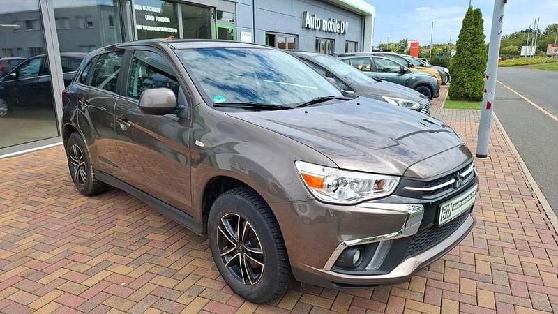 Braun Gebraucht 2018 Mitsubishi ASX Edition SUV | 11.390 € (Fairer Preis) - Bild 1/4
