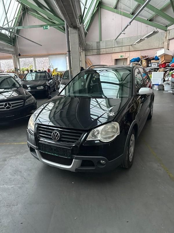 Schwarz Gebraucht 2008 VW Polo Cross Kleinwagen | 2.350 € (Fairer Preis) - Bild 1/4