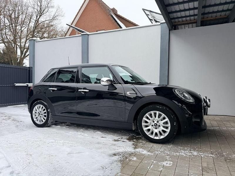Schwarz Gebraucht 2016 Mini Cooper Kleinwagen | 11.300 € (Superpreis) - Bild 1/4