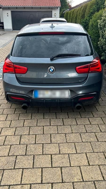 Gebraucht BMW 135 326 PS (239 kW) 2015 Grau Kleinwagen