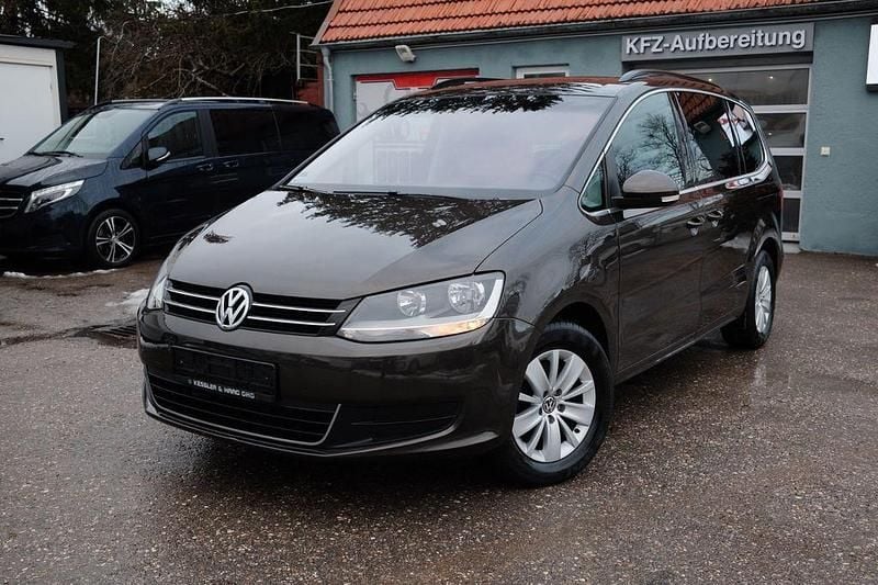 Schwarz Gebraucht 2014 VW Sharan Comfortline Van / Kleinbus | 7.200 € (Superpreis) - Bild 1/4