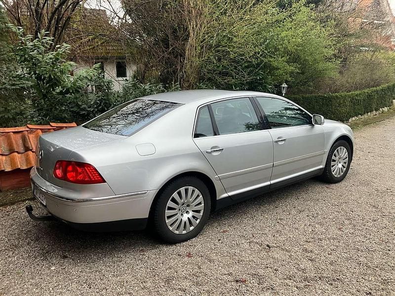Gebraucht VW Phaeton 241 PS (177 kW) 2004 Silber Limousine