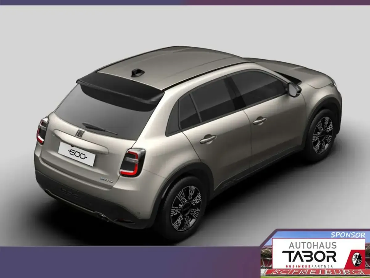 Neu Fiat 600 Icon 145 PS (106 kW) 2026 Beige SUV