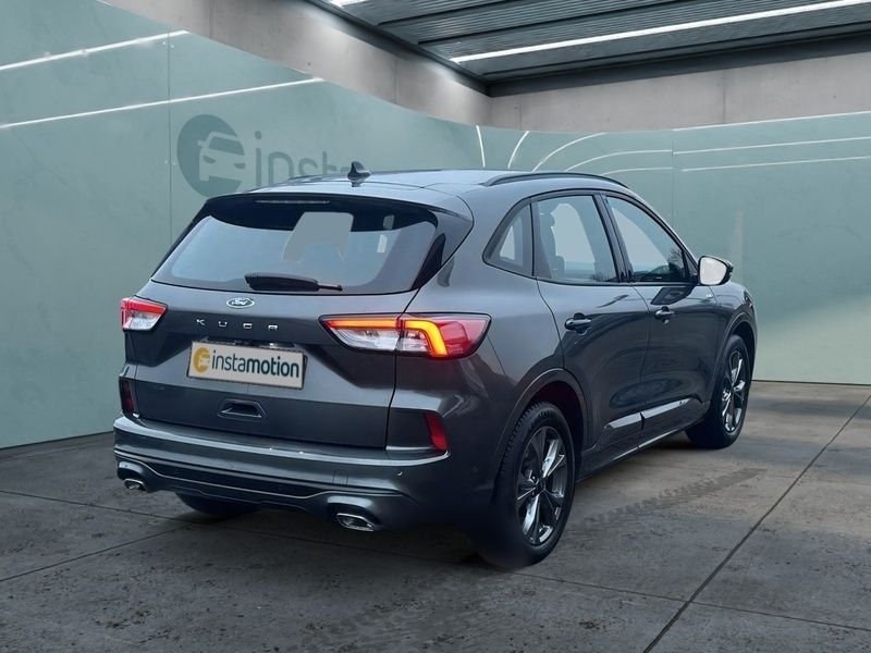 Gebraucht Ford Kuga ST-Line 150 PS (110 kW) 2023 Grau SUV
