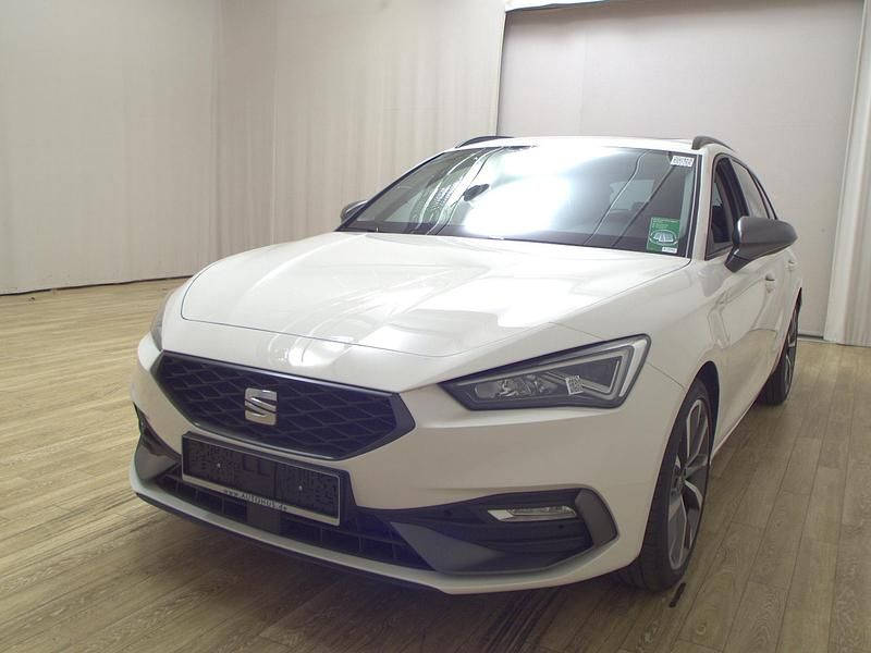 Gebraucht Seat Leon FR-Line 150 PS (110 kW) 2022 Weiss Kombi