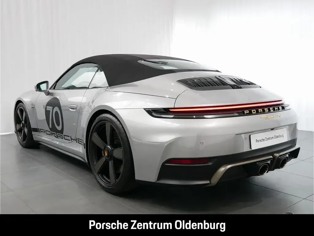 Ny Porsche 992 541 HK (397 kW) 2026 Grå Cab