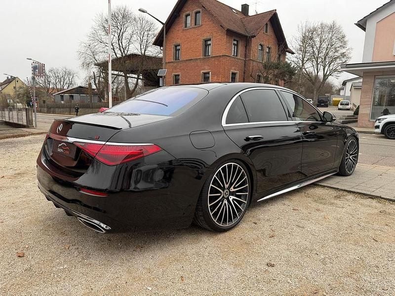 Schwarz Gebraucht 2020 Mercedes S500 AMG line Limousine | 64.900 € (Superpreis) - Bild 1/4