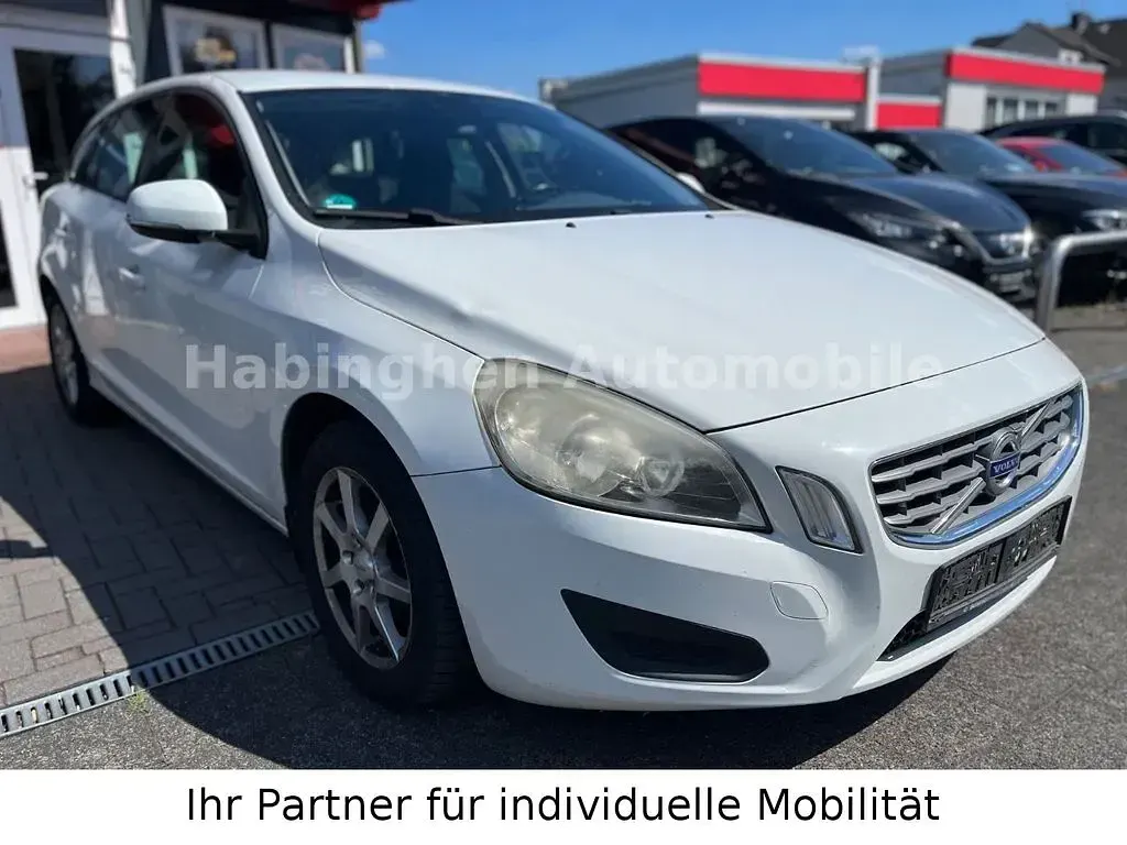 Gebraucht Volvo V60 Ocean Race 179 PS (131 kW) 2012 Weiß Kombi