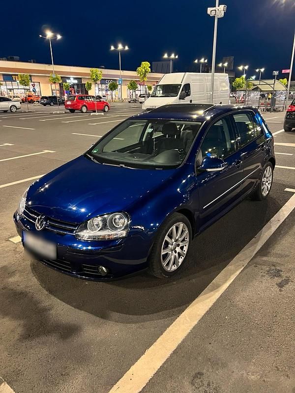 Gebraucht VW Golf V 140 PS (102 kW) 2006 Blau Kleinwagen