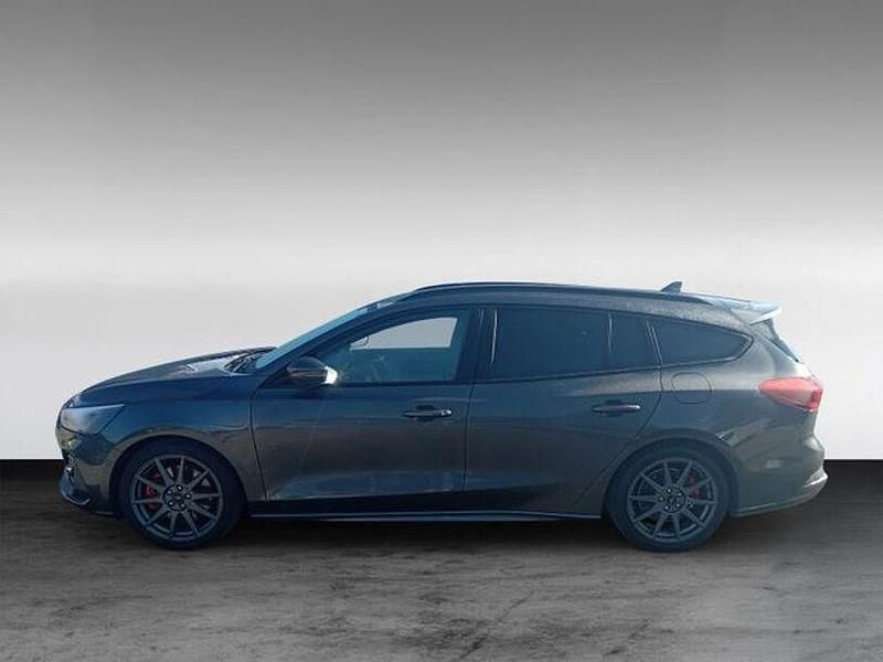 Gebraucht Ford Focus ST 280 PS (205 kW) 2023 Magneticgrau (metallic) (metallic) Kombi