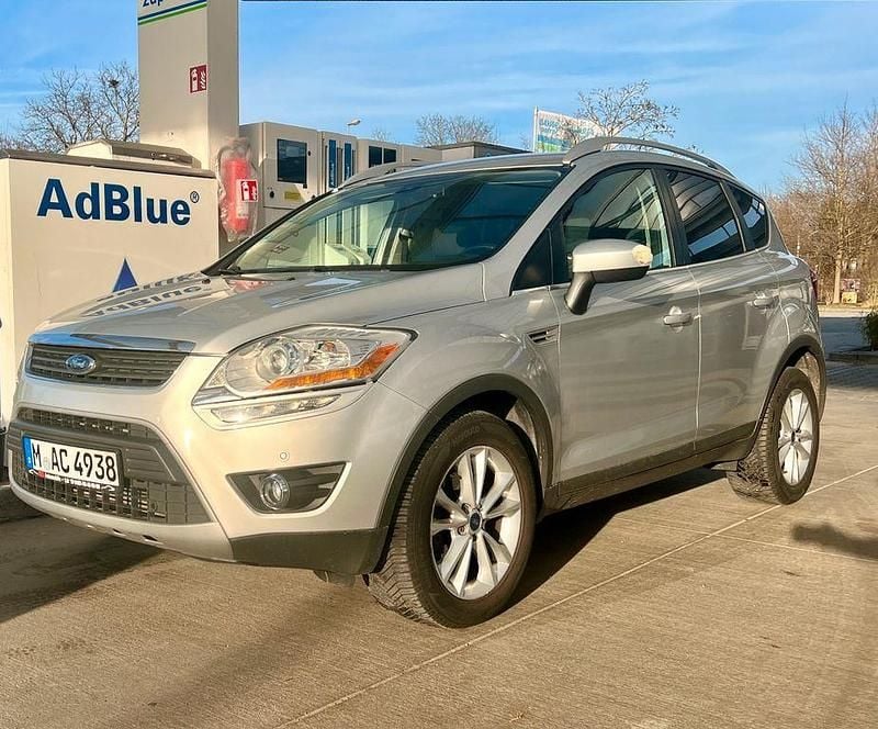 Gebraucht Ford Kuga 140 PS (102 kW) 2012 Silber SUV