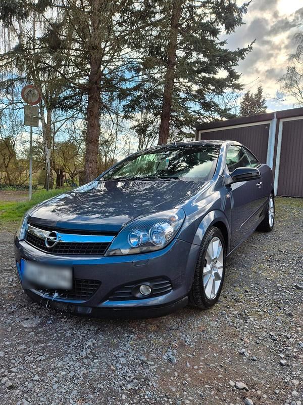 Gebraucht Opel Astra Cabriolet 140 PS (102 kW) 2006 Blau Cabrio