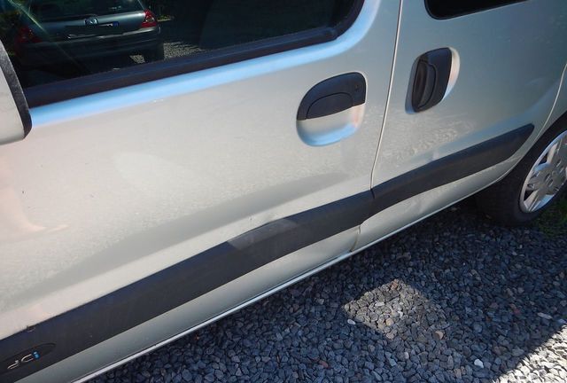 Gebraucht Renault Kangoo 82 PS (60 kW) 2003 Silber Van / Kleinbus