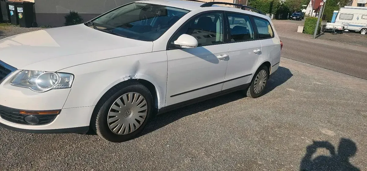 Gebraucht VW Passat 110 PS (80 kW) 2009 Weiß Kombi