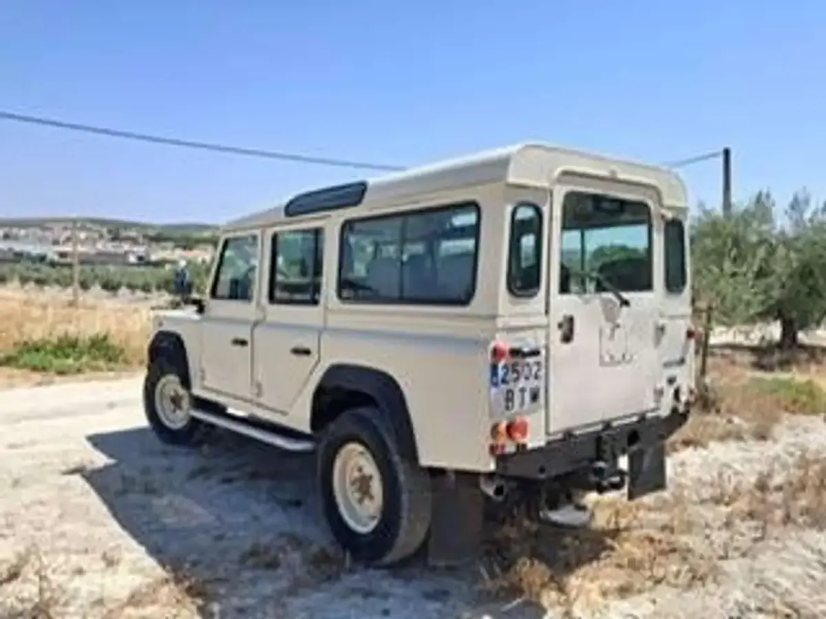 Gebraucht Land Rover Defender 122 PS (89 kW) 2002 Weiß SUV