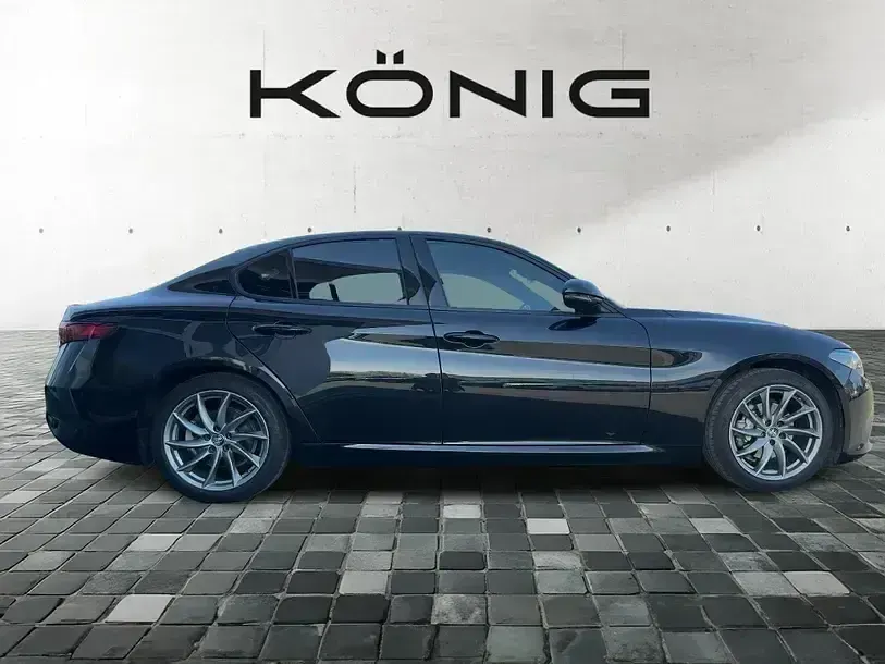 Gebraucht Alfa Romeo Giulia Sprint Sprint 200 PS (147 kW) 2023 Schwarz Coupé