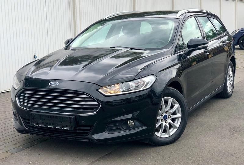 Schwarz Gebraucht 2016 Ford Mondeo Business Edition Kombi | 6.200 € - Bild 1/4
