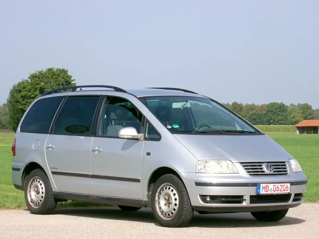 Gebraucht VW Sharan United 140 PS (102 kW) 2009 Silber Van / Kleinbus