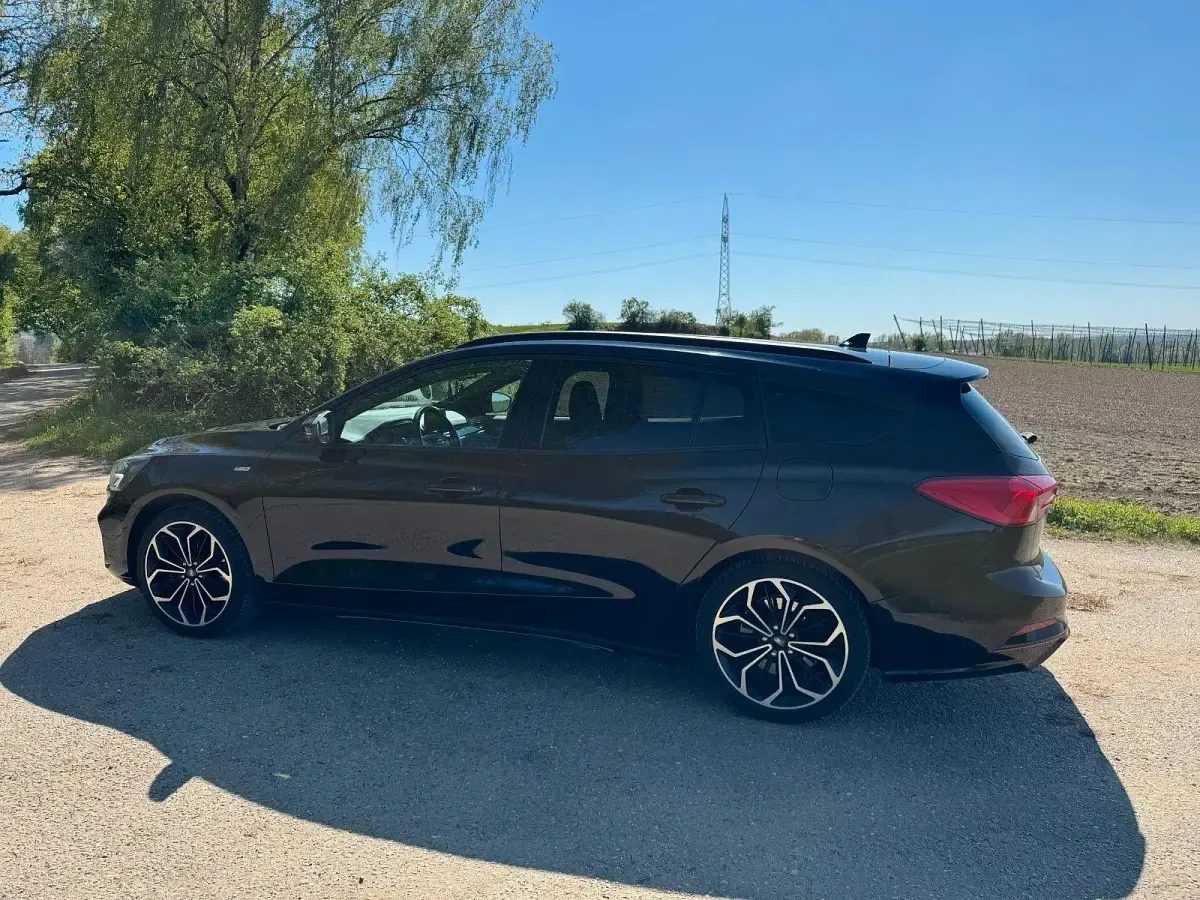 Brugt Ford Focus ST-Line 150 HK (110 kW) 2019 Sort Stationcar