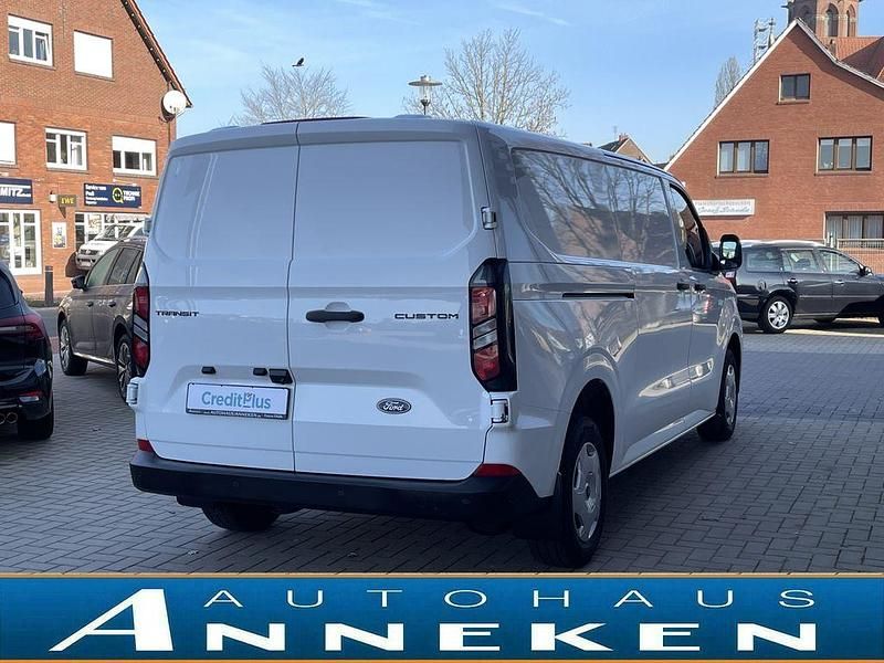 Gebraucht Ford Transit Custom Trend 136 PS (100 kW) 2024 Weiß Van / Kleinbus