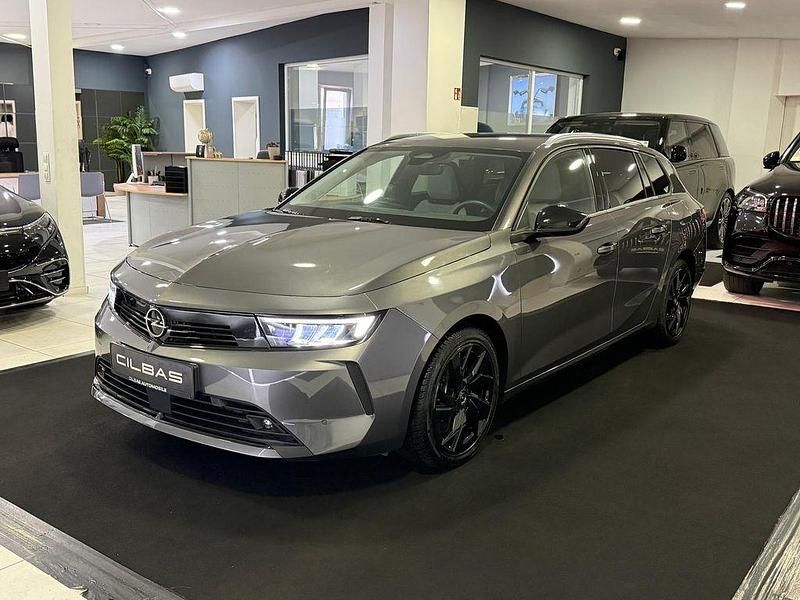 Gebraucht Opel Astra Elegance 150 PS (110 kW) 2023 Grau/typ aussenverkleidung met Kombi