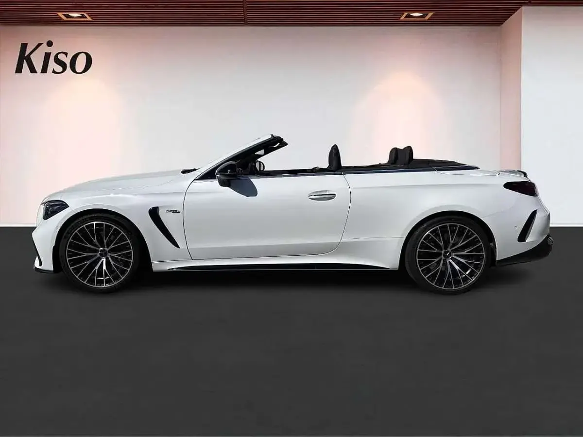 Gebraucht Mercedes CLE53 AMG AMG 449 PS (330 kW) 2025 Weiß Cabrio
