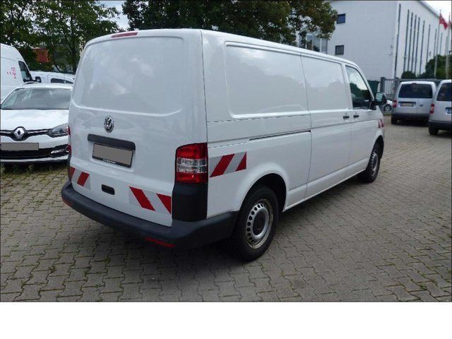 Second-hand VW T5 102 CP (75 kW) 2013 Alb Van
