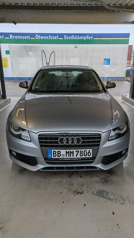 Gebraucht Audi A4 Attraction 143 PS (105 kW) 2008 Grau Limousine