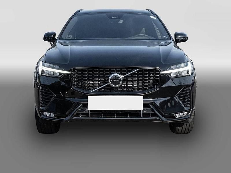 Gebraucht Volvo XC60 Plus 197 PS (144 kW) 2022 Schwarz SUV