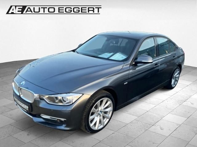 Grau Gebraucht 2015 BMW 316 Comfort Edition Limousine | 12.750 € (Fairer Preis) - Bild 1/3