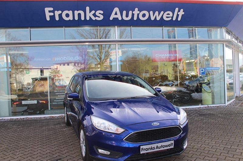 Gebraucht Ford Focus Business Edition 125 PS (91 kW) 2018 Indic blau (metallic) Kombi