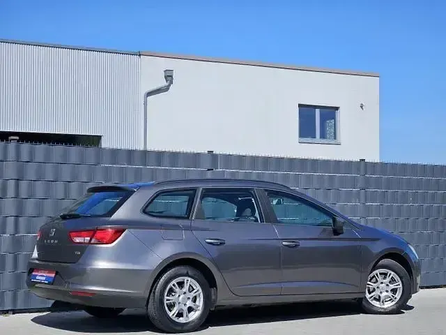 Occasion Seat Leon ST Reference 105 ch (77 kW) 2014 Gris Break