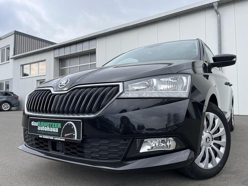 Schwarz Gebraucht 2020 Skoda Fabia Ambition Kombi | 14.860 € (Fairer Preis) - Bild 1/4