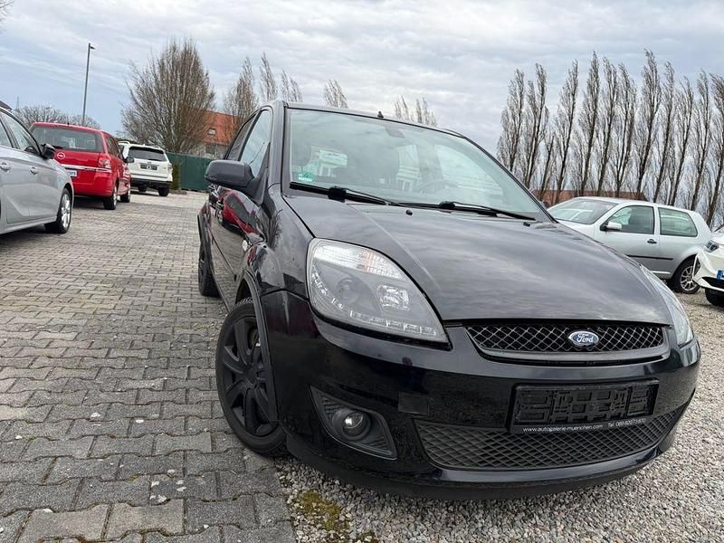 Second-hand Ford Fiesta 75 CP (55 kW) 2009 Negru Hatchback